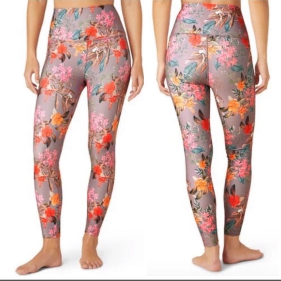 Beyond Yoga High Waisted Midi Legging in Silverberry Bloom - Picture 2 of 5